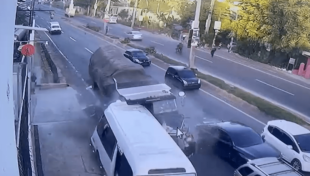 Video C Mara De Seguridad Capta Momento Exacto De Accidente En Haina