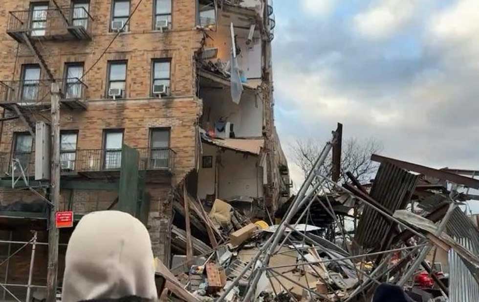 Video Colapsa Parte De Un Edificio En El Bronx Rc Noticias