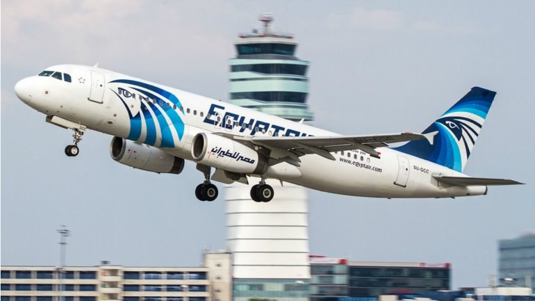 Expertos: Grabación de voz del vuelo EgyptAir está intacta