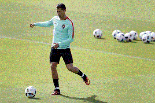 Cristiano Ronaldo va por un récord y las semis ante la recia Polonia