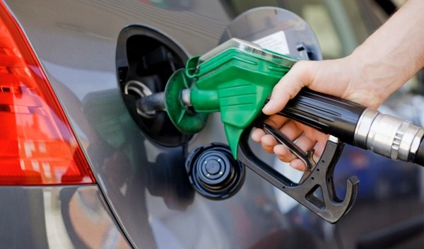 Congelan los precios de todos los combustibles tras cuatro semanas de aumento