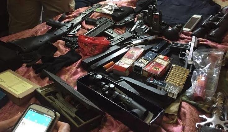 Autoridades ocupan 13 armas de fuego de diferentes tipos en varias viviendas en Esperanza, Valverde
