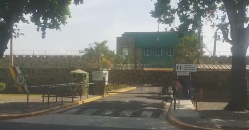 Muere recluso y otro resulta herido durante riña en cárcel de La Vega