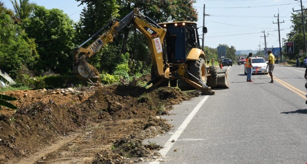 MOPC inicia trabajos de reconstrucción  y ampliación carretera Puerto Plata - Nagua