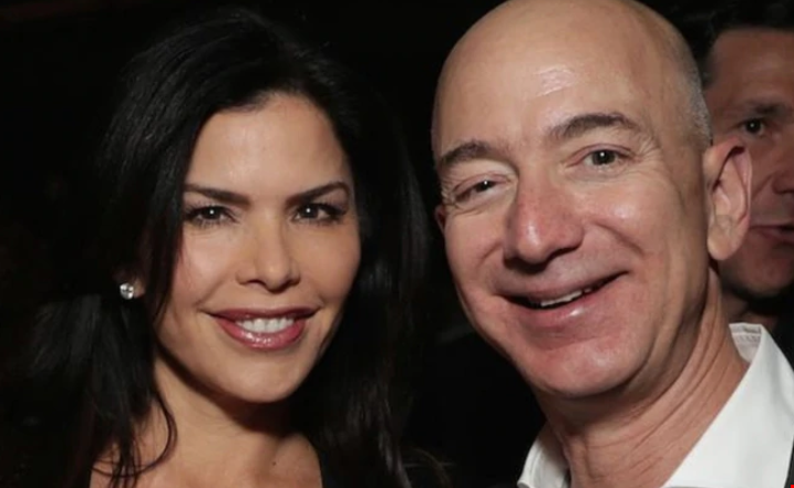 Los mensajes de Jeff Bezos a su amante que precipitaron el divorcio de los USD 146 mil millones