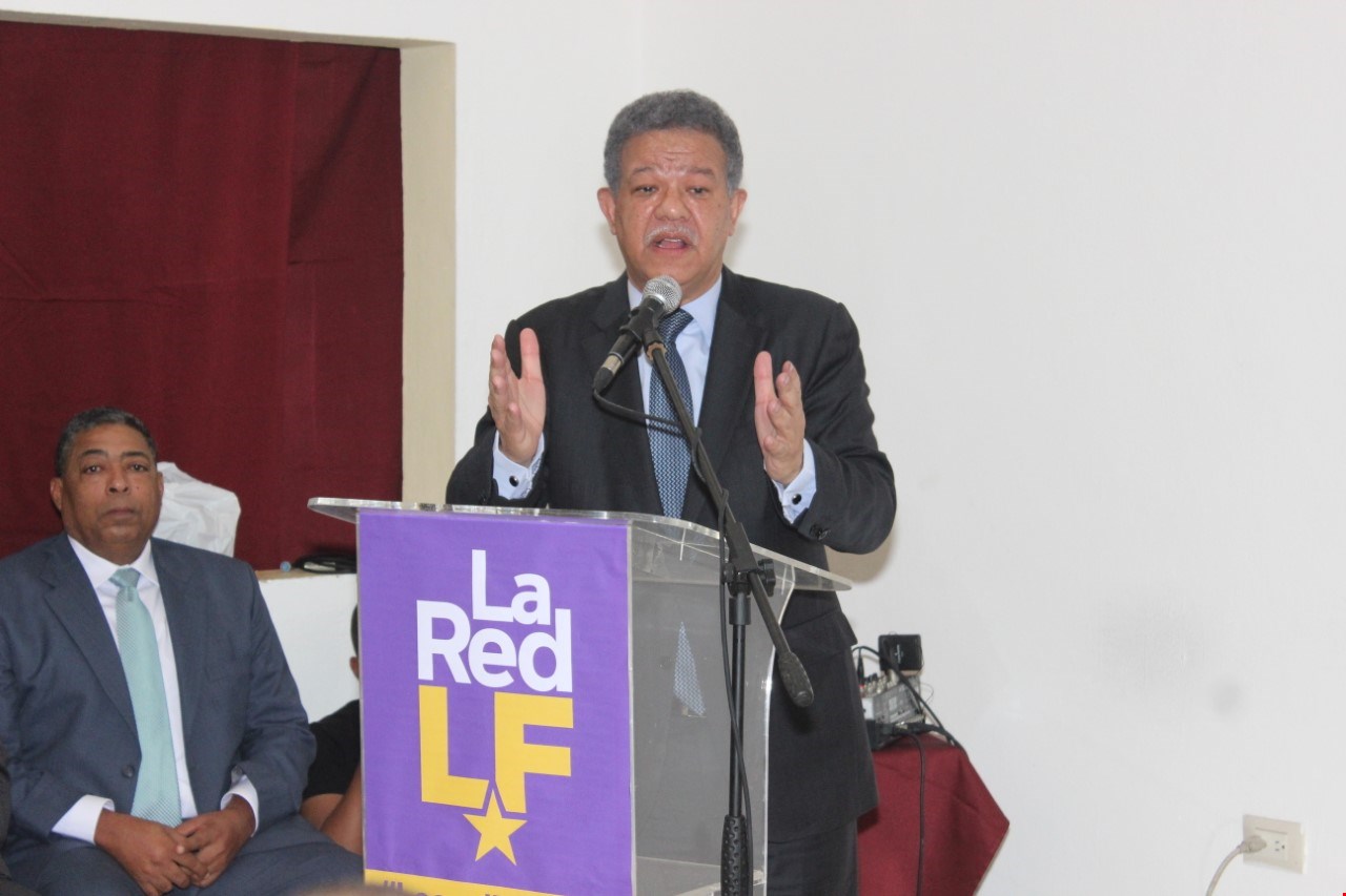 Leonel Fernández: el PLD se ha apoyado en sólida estructura de comunicación para estar en la cima