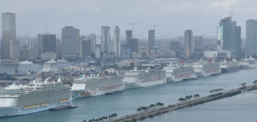 El puerto de Miami alcanzó un récord de 52.000 pasajeros de cruceros en un solo día