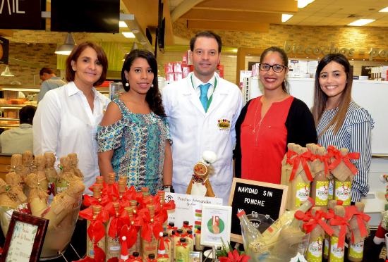 Supermercados Nacional realiza  Feria de Productos Artesanales Navideños