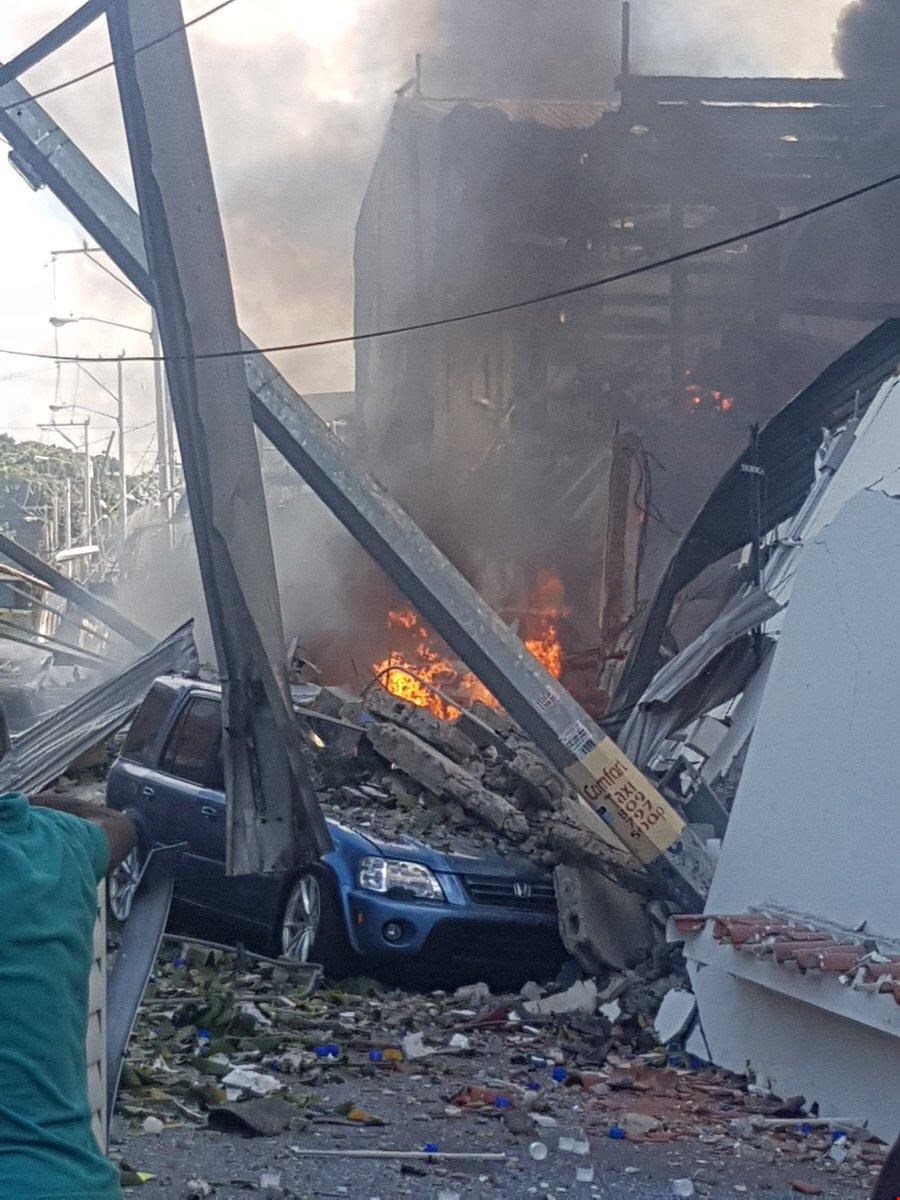 Confirman dos personas muertas y varias heridas tras explosión en Polyplas Dominicana
