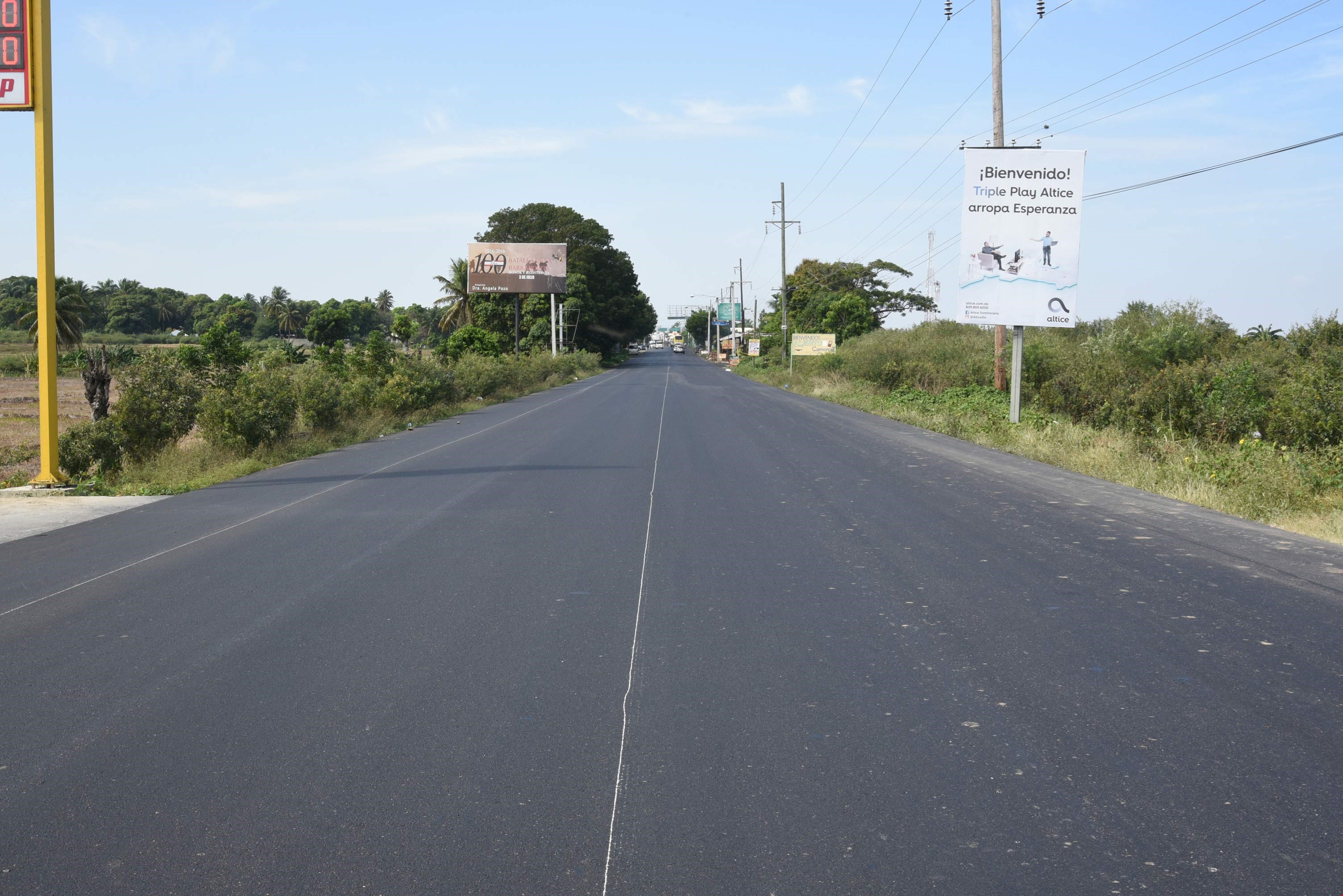 Gobierno termina construcción de varias carreteras en Línea Noroeste