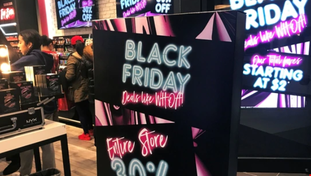 Latinoamericanos cada vez compran más en Black Friday y Cyber Monday