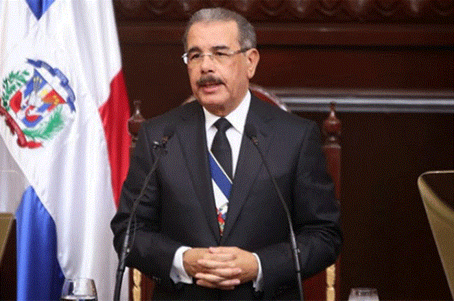 Danilo Medina: "Hoy elevamos y honramos la Patria"