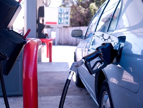Combustibles suben de precio; el gas natural se mantiene igual