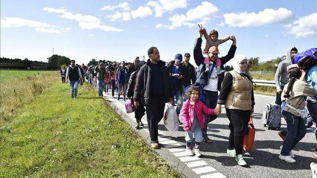 Dinamarca aprobará incautar bienes a refugiados