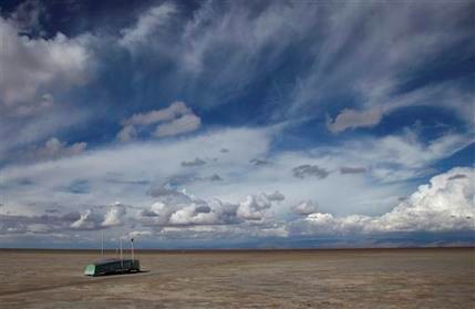 El lago de Los Andes que se ha transformado en desierto
