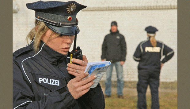 Ciudad alemana investiga agresiones sexuales en Fin de Año