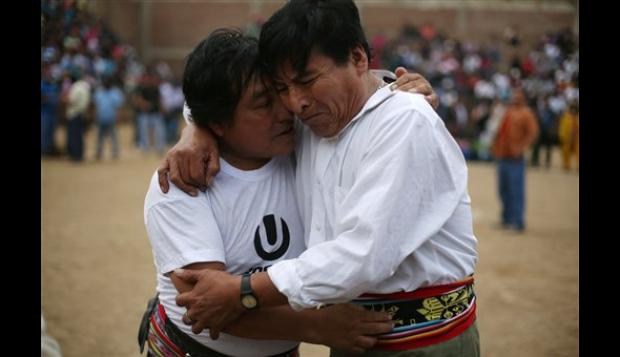 El Takanakuy, el rito peruano de golpearse entre sí
