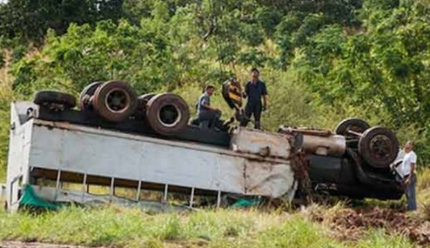Choque de camiones en Cuba deja 13 muertos y 34 heridos