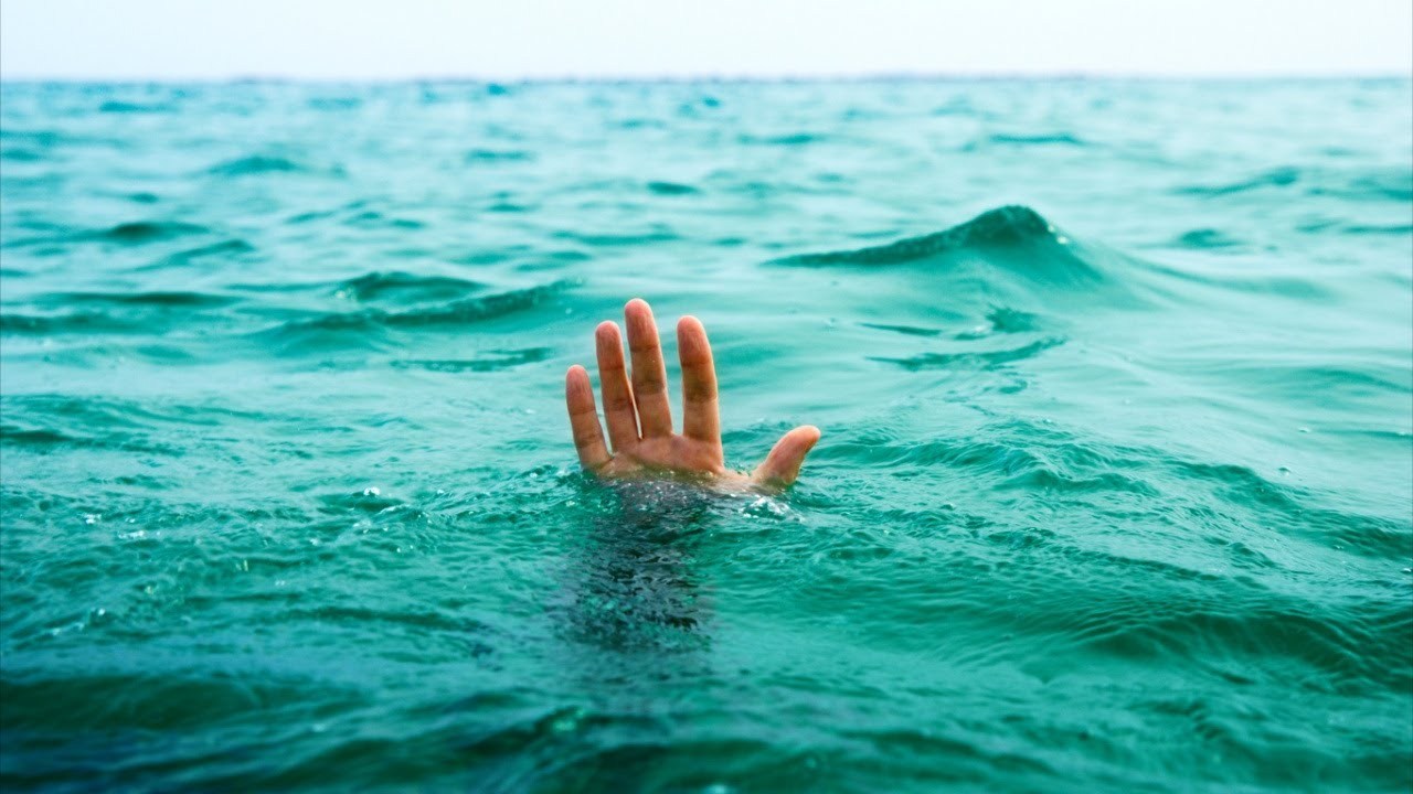 Joven muere ahogado en playa La Caleta en La Romana