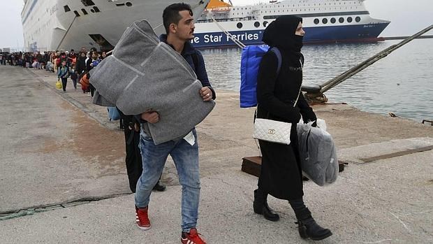 Europa inicia las deportaciones de refugiados a Turquía