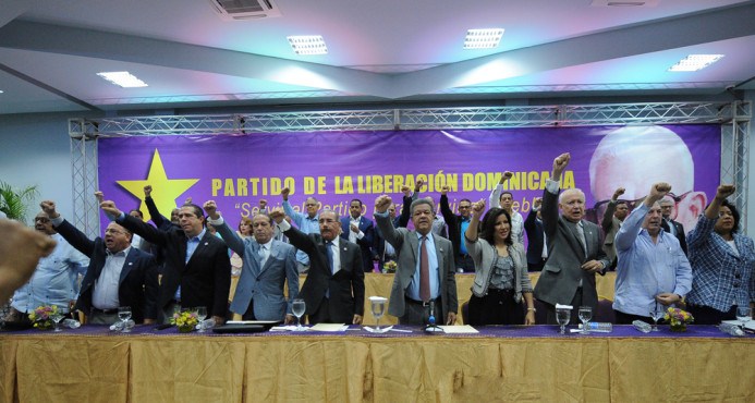 Danilo Medina y Leonel Fernández encabezan este lunes reunión de dirigentes del PLD