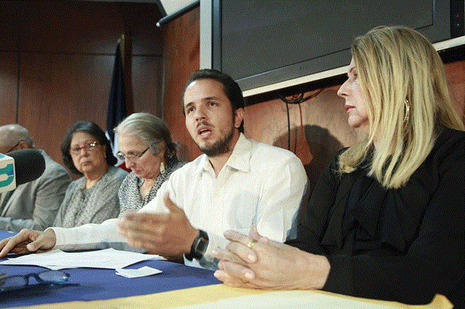 Familia Caamaño denuncia carácter mercantil del sistema de Salud dominicano