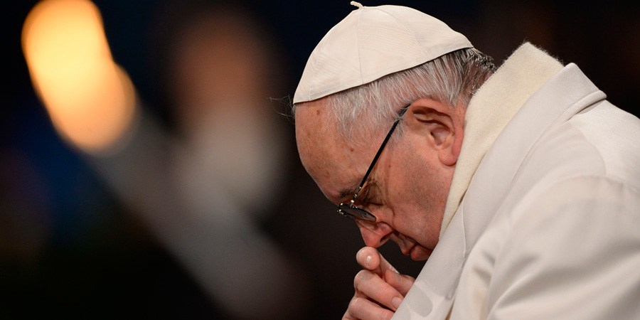 El papa recuerda a las víctimas del terrorismo