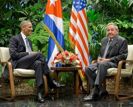 Obama y Castro en histórico cara a cara en Cuba