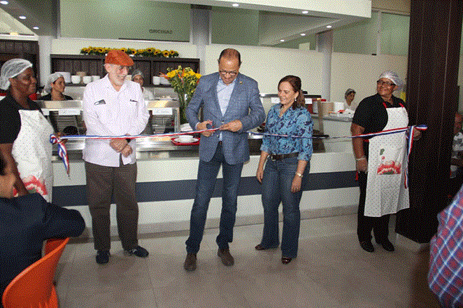 El ministro José Antonio Rodríguez deja inaugurado comedor para empleados del Ministerio de Cultura
