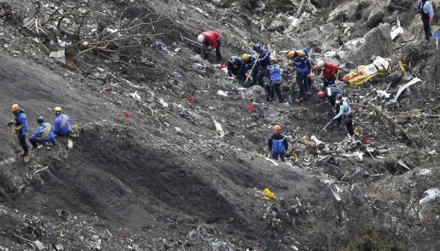 Piden supervisar salud de los pilotos tras caso Germanwings