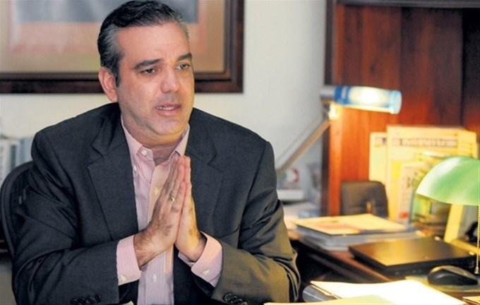 Luis Abinader: "Consternado por el fallecimiento de nuestro amigo y candidato"