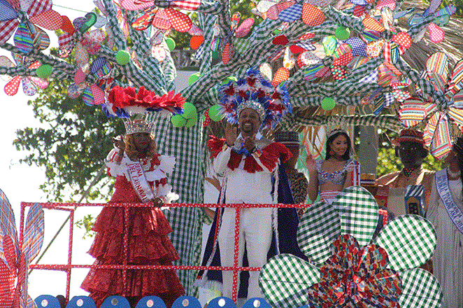 Ministerio de Cultura da a conocer las comparsas ganadoras del Desfile Nacional de Carnaval 2016