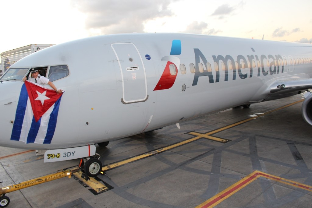 American Airlines presenta solicitud para ofrecer servicio programado entre Estados Unidos y Cuba