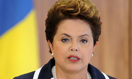 Disminuyen probabilidades de supervivencia de Dilma Rousseff