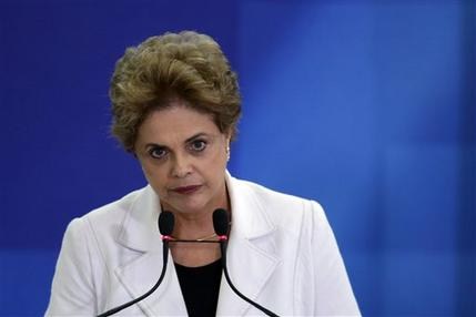 Rousseff acusa a su vicepresidente de conspirar contra ella