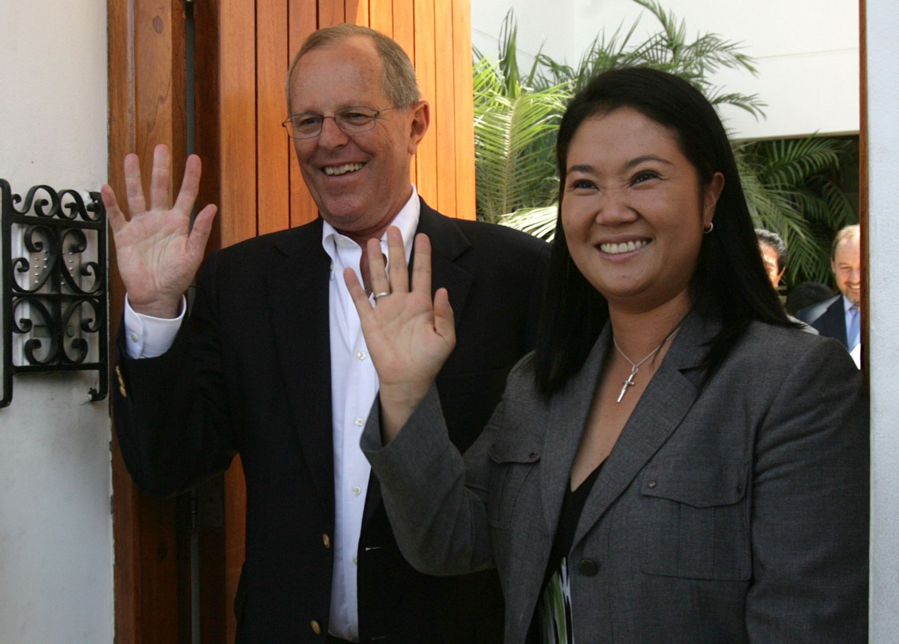 Keiko Fujimori y Pedro Kuczynski van a una segunda vuelta por presidencia de Perú