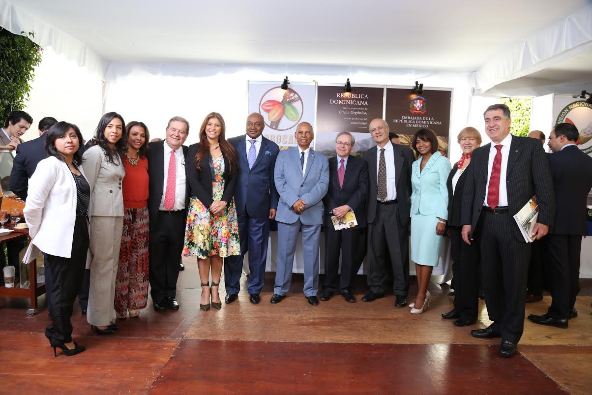 Embajada de RD en México inaugura Salón Cacao y Tabaco