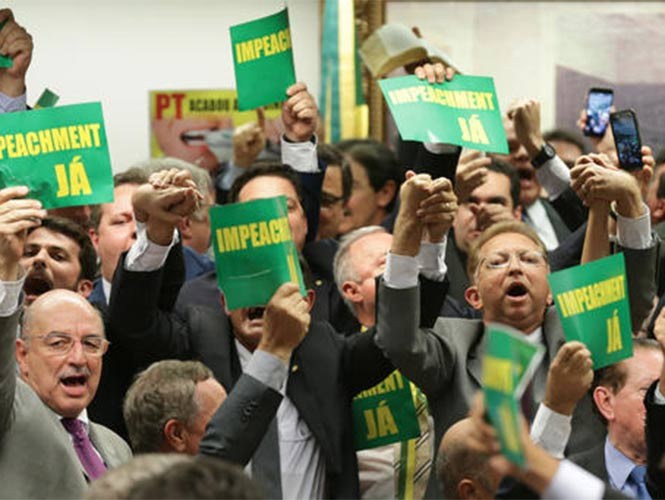 LO ULTIMO: Votan a favor de juicio político contra Rousseff