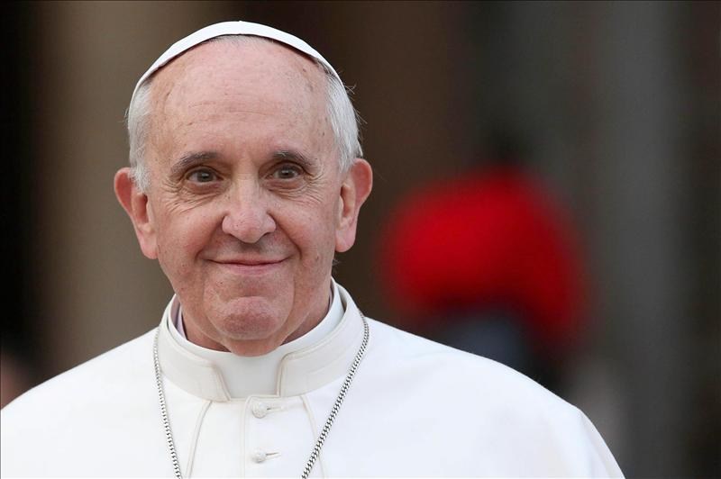 El papa recibió el Premio Carlomagno en el Vaticano