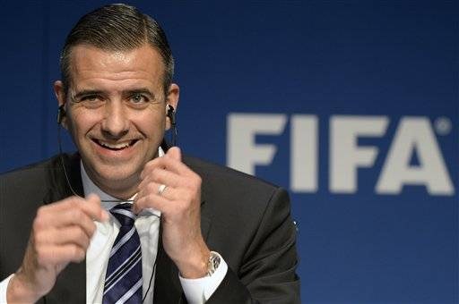 FIFA destituye a su director de Finanzas