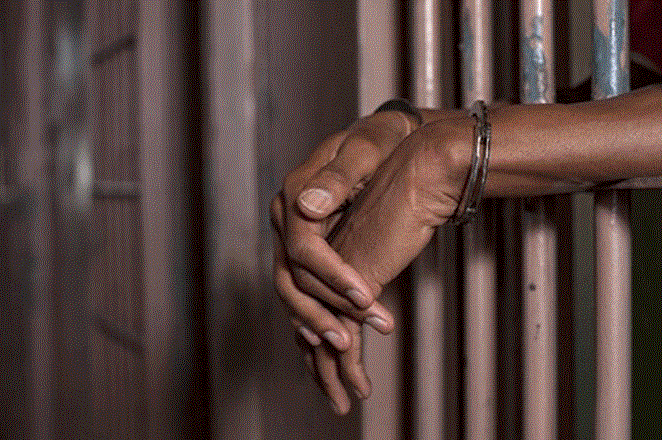 Dictan prisión preventiva contra hombre imputado de robo de vehículos a mano armada