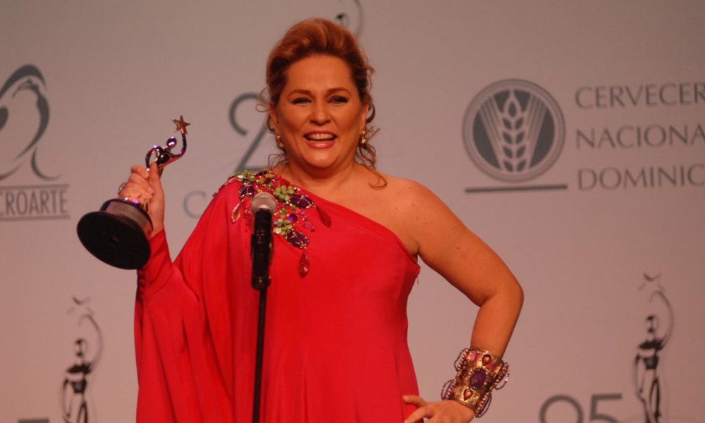 Acroarte reconocerá a Jatnna Tavárez con un Soberano al Mérito por sus 35 años en la TV