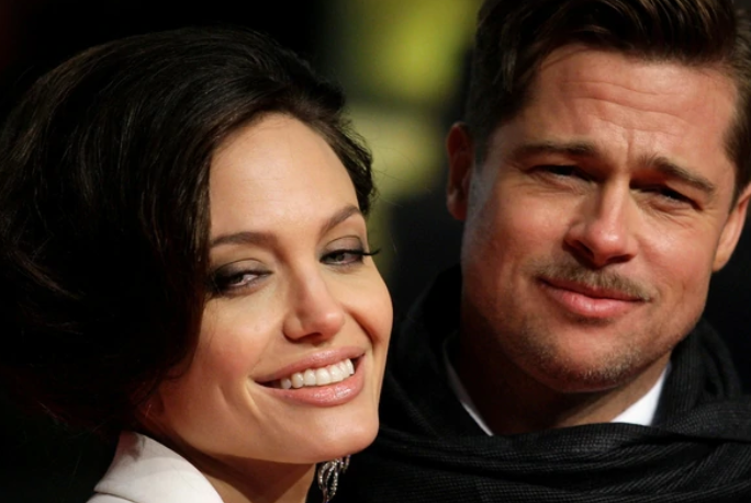 Brad Pitt y Angelina Jolie ya son oficialmente solteros