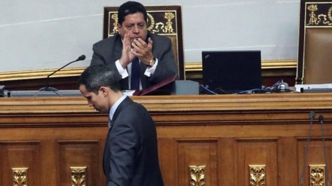 Guaidó denuncia la detención de Edgar Zambrano, vicepresidente de la Asamblea Nacional