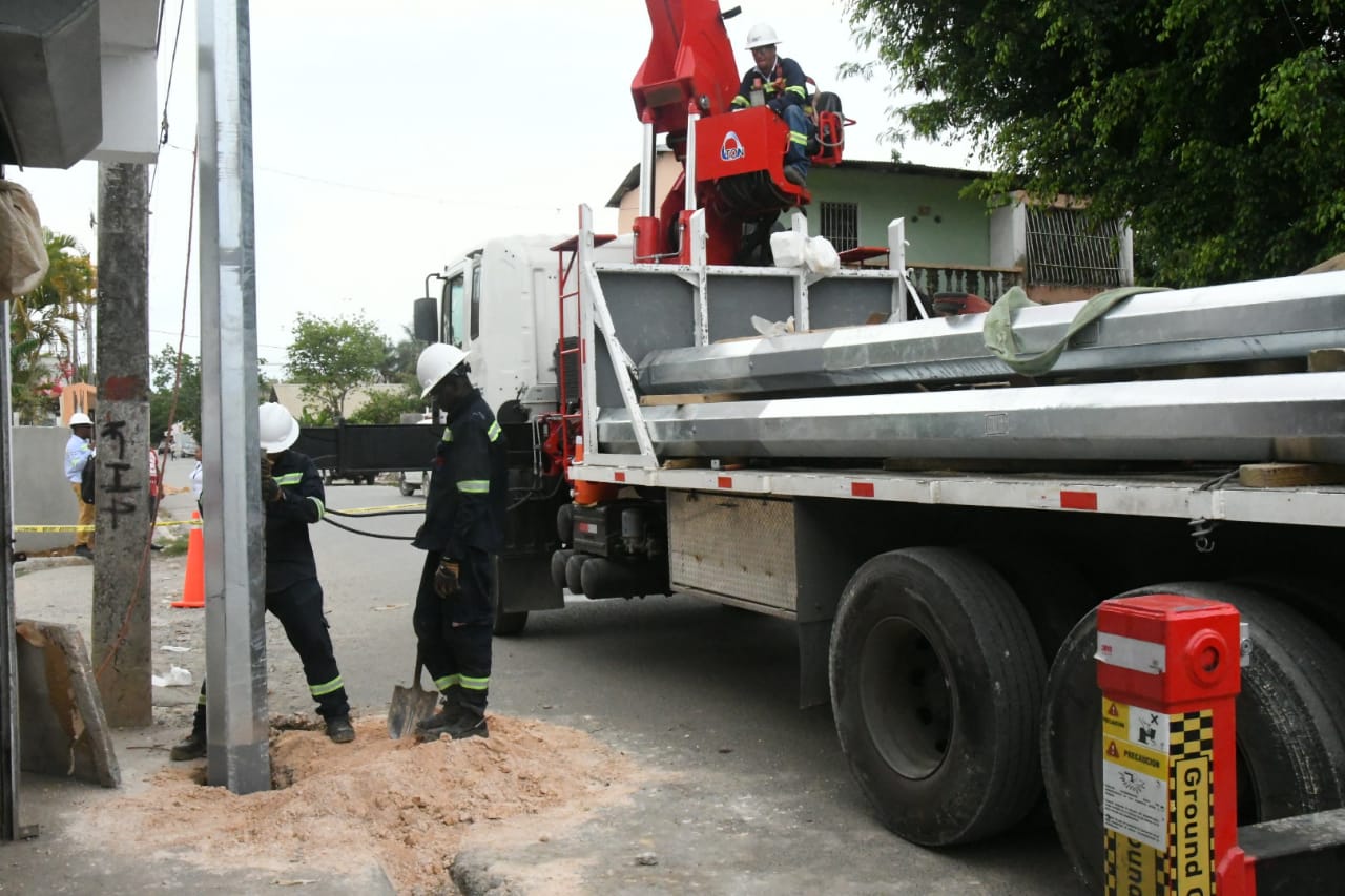 EDE Este inicia trabajos de mejoría del servicio en sectores del DN y Santo Domingo Este