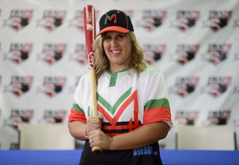 Una mujer hace historia en el béisbol: Diamilette Quiles jugará en equipo masculino de Puerto Rico