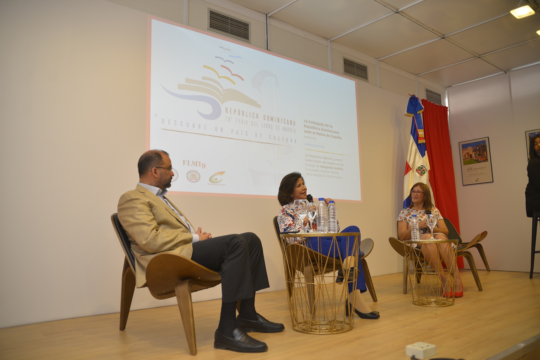 Vicepresidenta valora participación dominicana durante Feria del Libro de Madrid