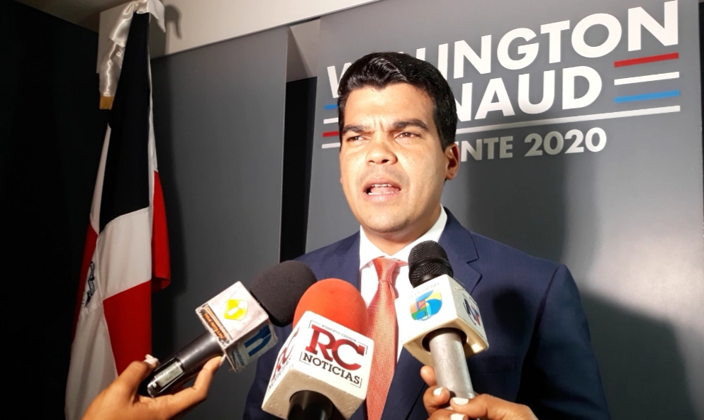 (Video): Wellington Arnaud: "Si Danilo Medina no tiene nada que ocultar con Punta Catalina debe destituir al procurador"