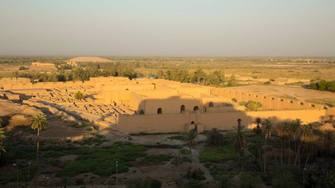 La antigua ciudad de Babilonia, que fue famosa por sus Jardines Colgantes, es declarada finalmente Patrimonio de la Humanidad