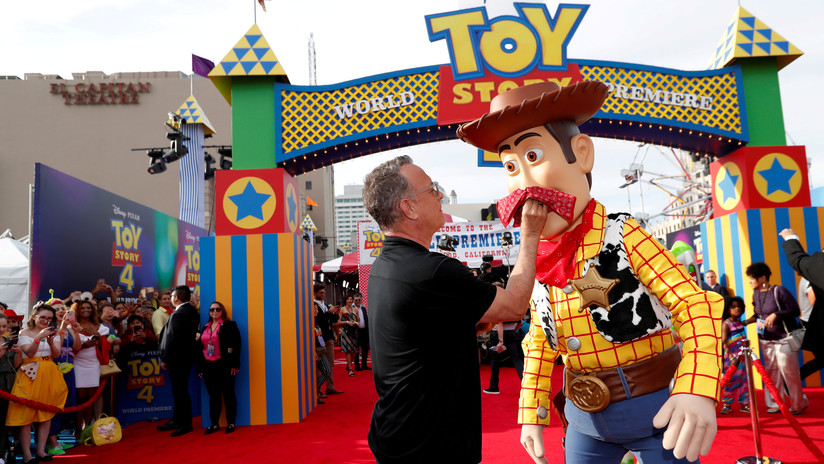 Retiran de las jugueterías un nuevo personaje de Toy Story por potencial riesgo de asfixia para niños